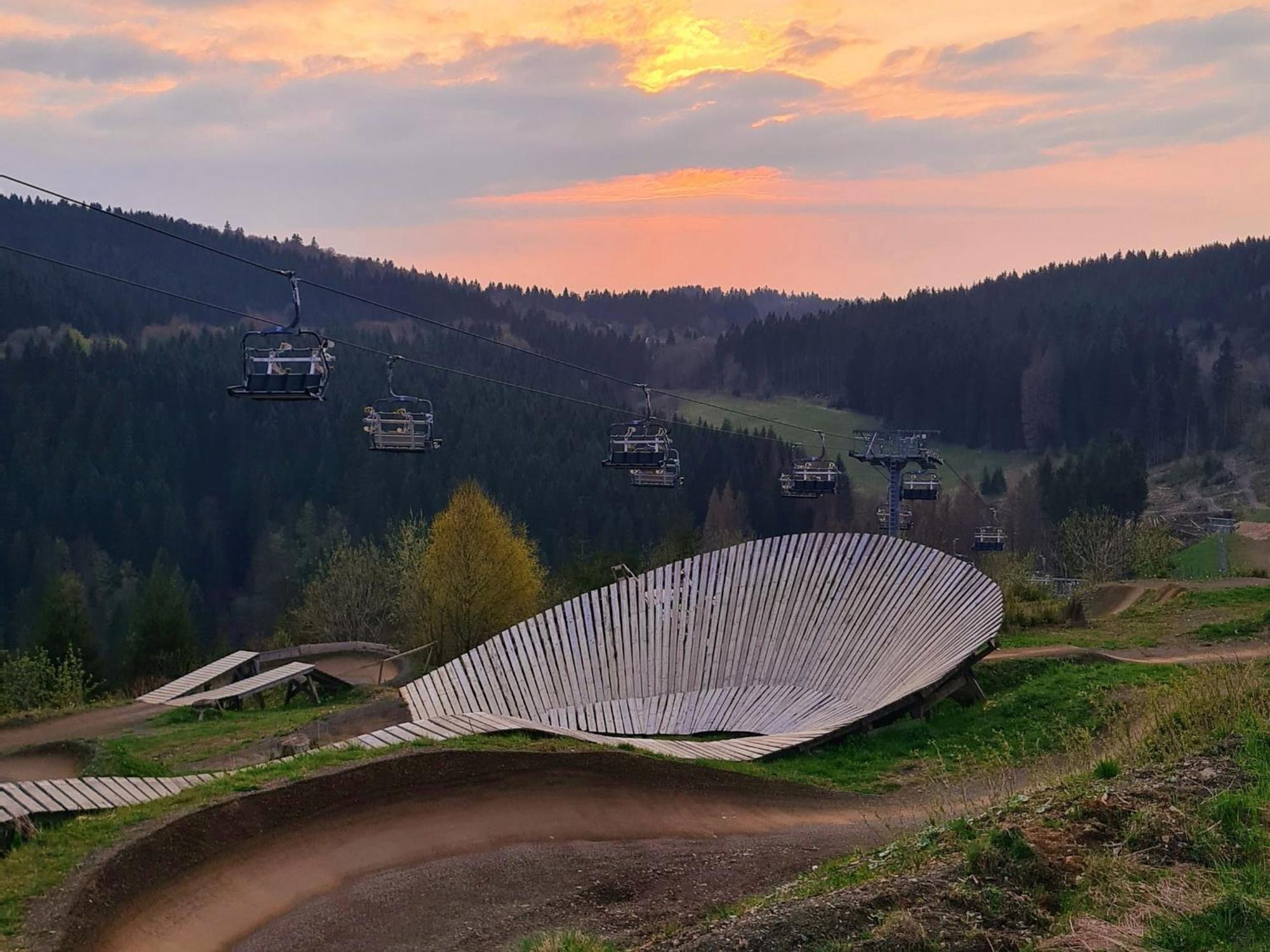 Ferienwohnung Fuchsbau Mit Kamin & Terrasse & Hunde Winterberg Zewnętrze zdjęcie